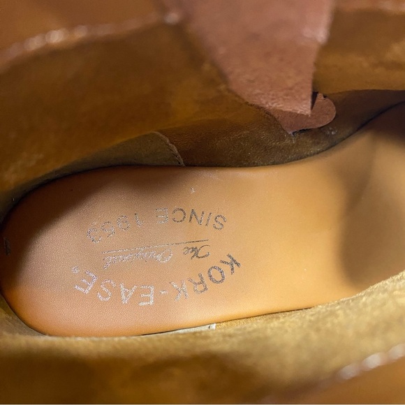 New! Kork Ease Riley Gray Brown Distressed Suede Bootie 7M - Picture 12 of 14